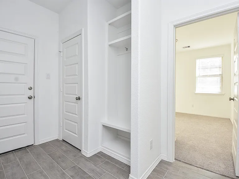 5715 Aurora Greens Ln — Photo 22