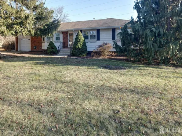 1440 Kearney Dr, North Brunswick, NJ 08902