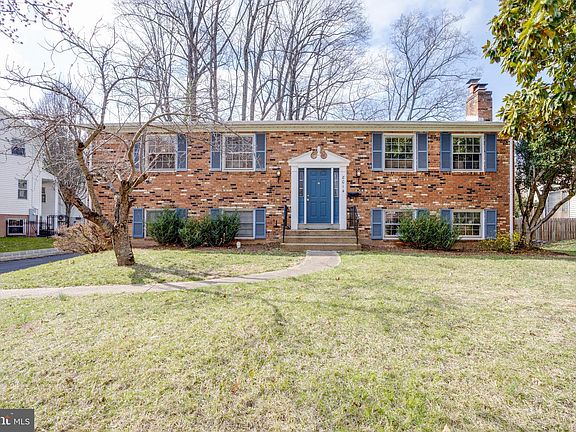 4th image of 8014 Garlot Dr