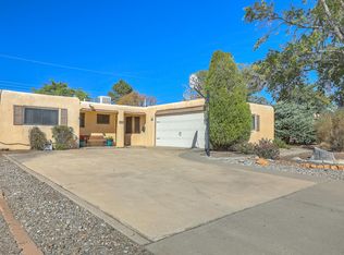 10513 Apache Ave NE, Albuquerque, NM 87112