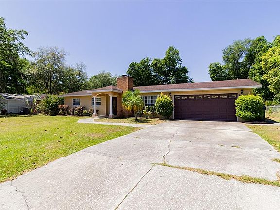 3rd image of 5886 Jacaranda Ave