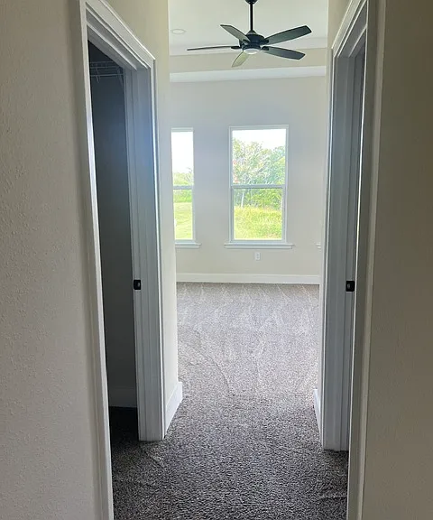 2104 Sarah Way — Photo 18
