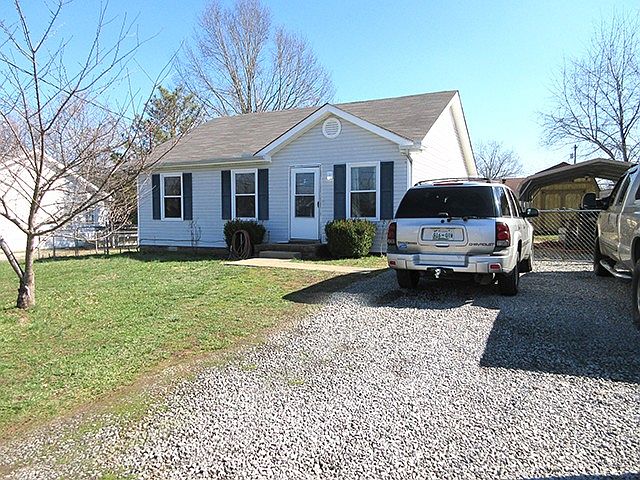 1st image of 567 Jacquie Dr #44