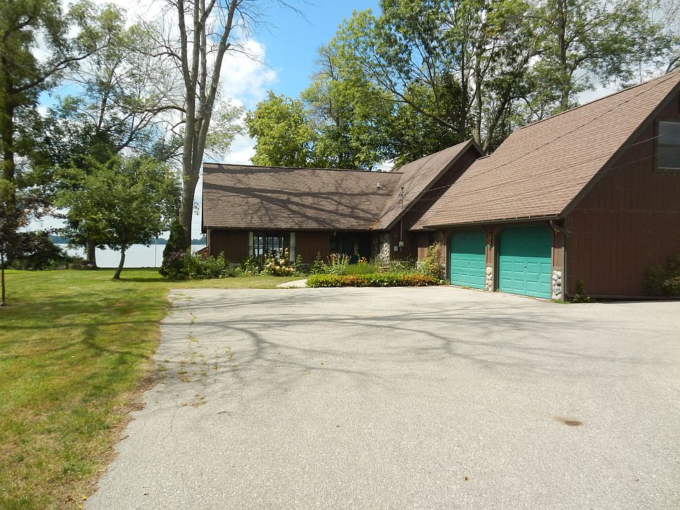 1st image of 6070 W Lakeview Dr