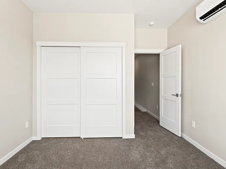 1678 S Cochran St #B — Photo 9