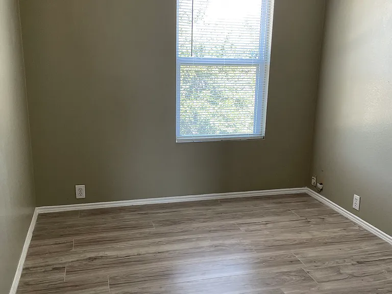 817 Greene Way — Photo 14