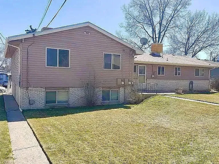 4725 S Acoma St — Photo 15