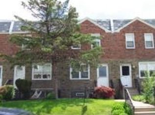 6611 Akron St, Philadelphia, PA 19149