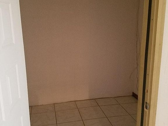 Office or extra Room with AC