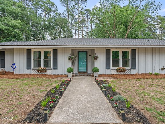 3rd image of 94 Thomas Sumter Street
