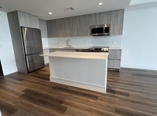 218 NW 25th St #945, Miami, FL 33127