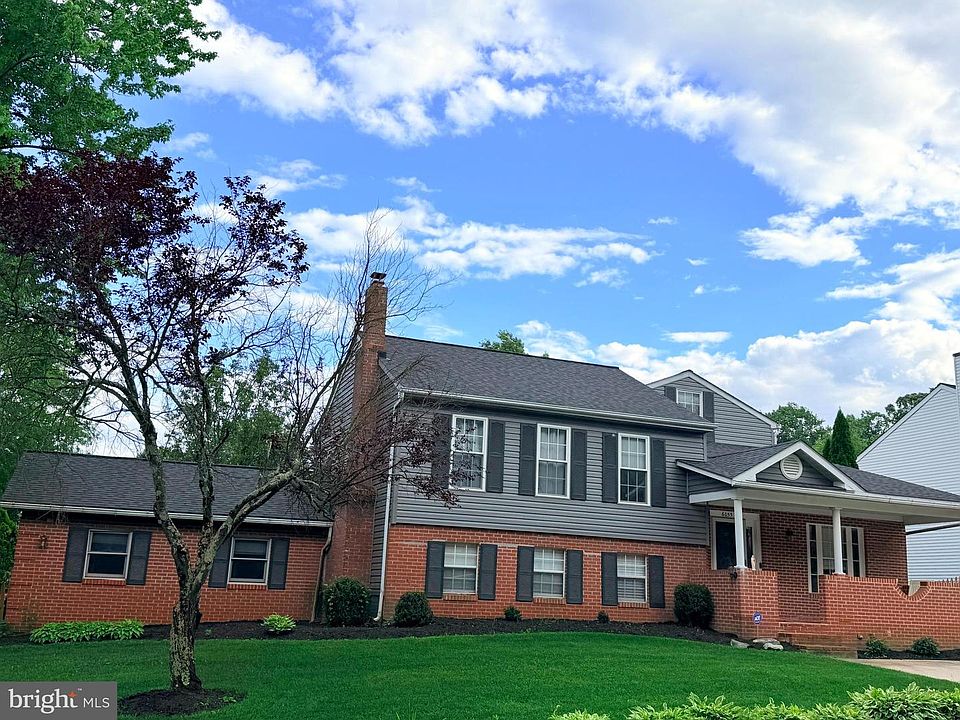 1st image of 6055 Adcock Ln
