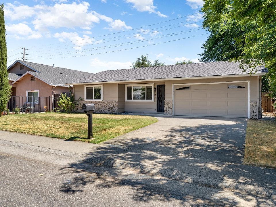 1st image of 7856 Beaupre Way