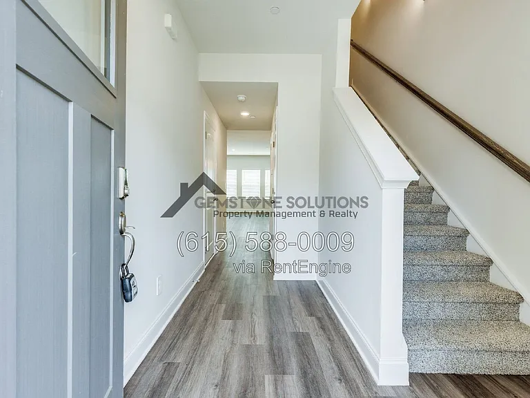 204 Douglas Bend Rd #1402 — Photo 6