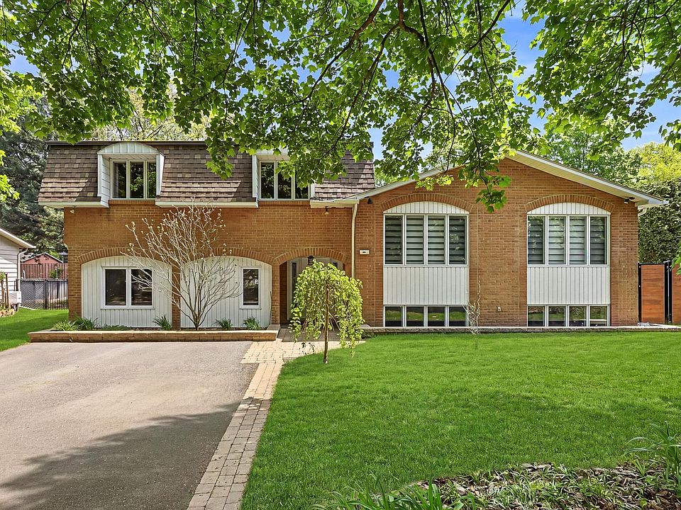 1st image of 40 Avenue De Bch