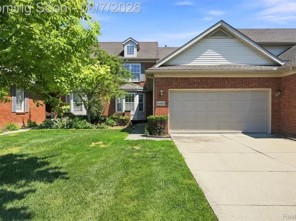 13469 Shire Ln, Southgate, MI 48195