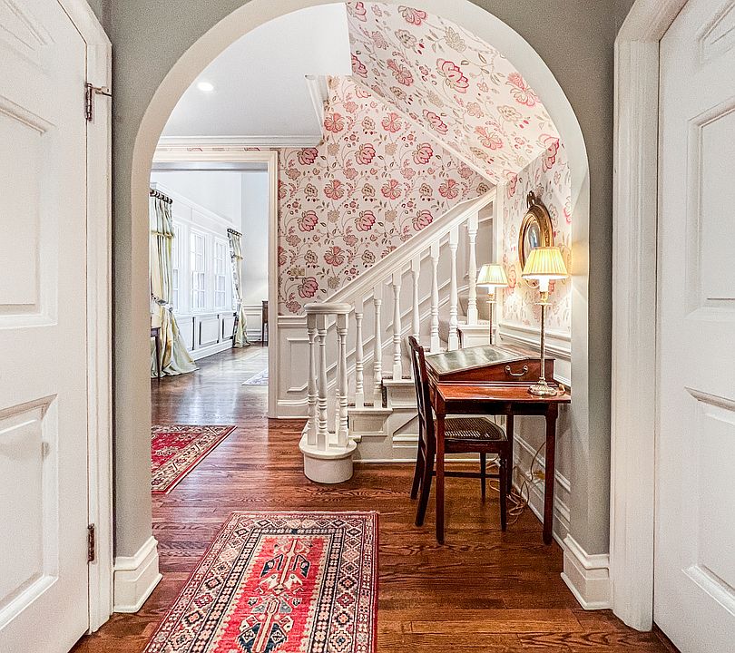 70 E Cedar St Chicago, IL Zillow Apartments for Rent in Chicago