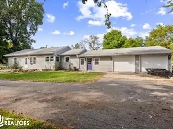 505 S Golf Course Rd, Forest City, IA 50436
