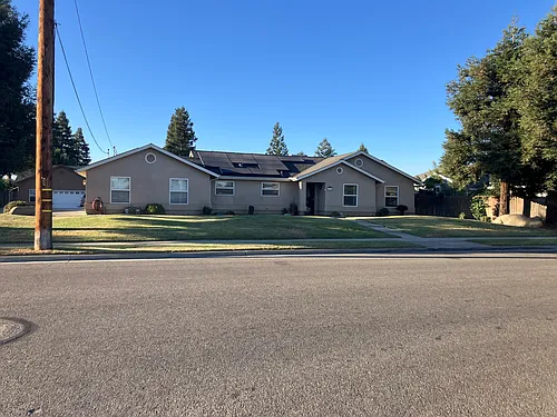 3330 E Douglas Ave Photo 1