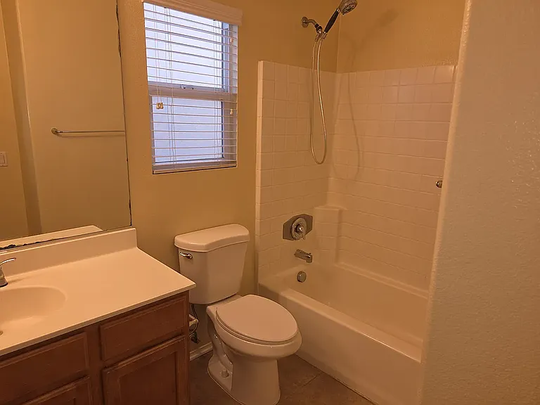3920 Bluff St — Photo 11