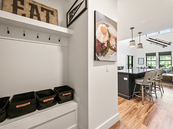 3rd image of 239 Skimobile Road #314