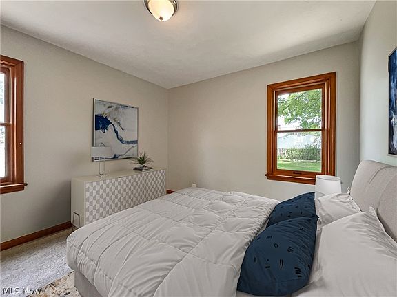 4th image of 21471 Westport Ave