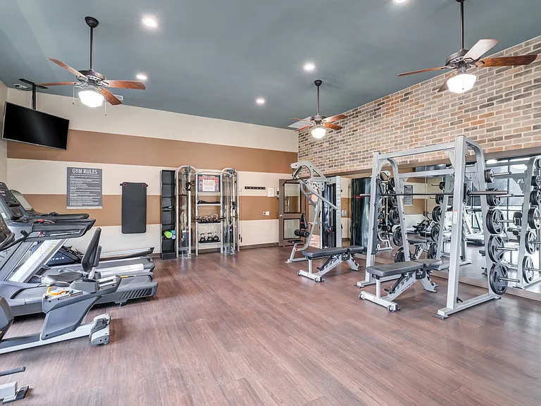 Adara Overland Park — Photo 39