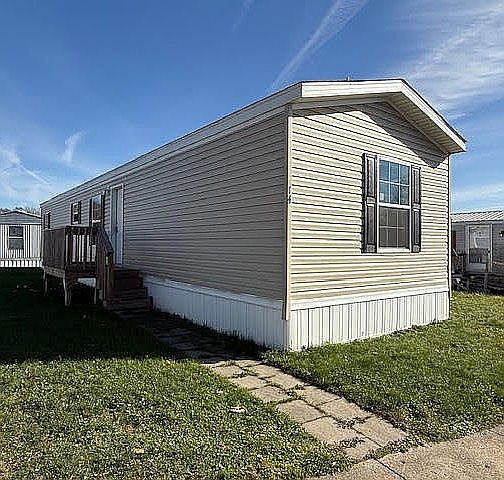 1st image of 102 N 30th St Lot 14