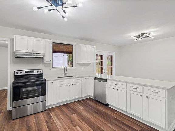 2nd image of 4057 Gaylark Rd N