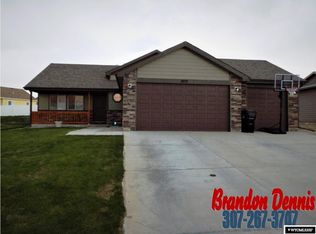 3072 Whispering Springs Rd, Casper, WY 82604