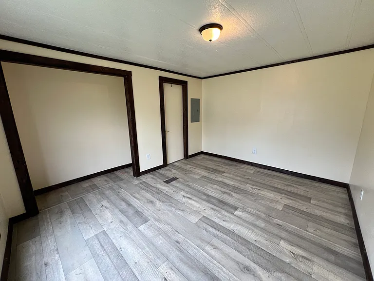 401 Dardouk Dr — Photo 4