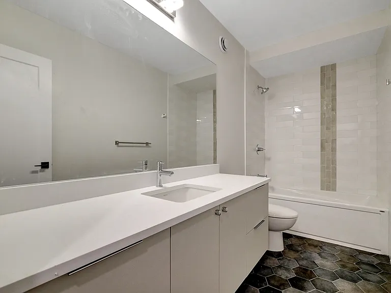 533 Broadhead Ave #B — Photo 5