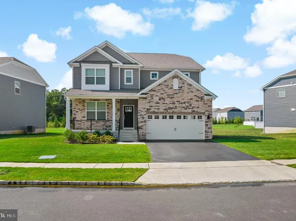 46 Westmont Dr, Medford, NJ 08055