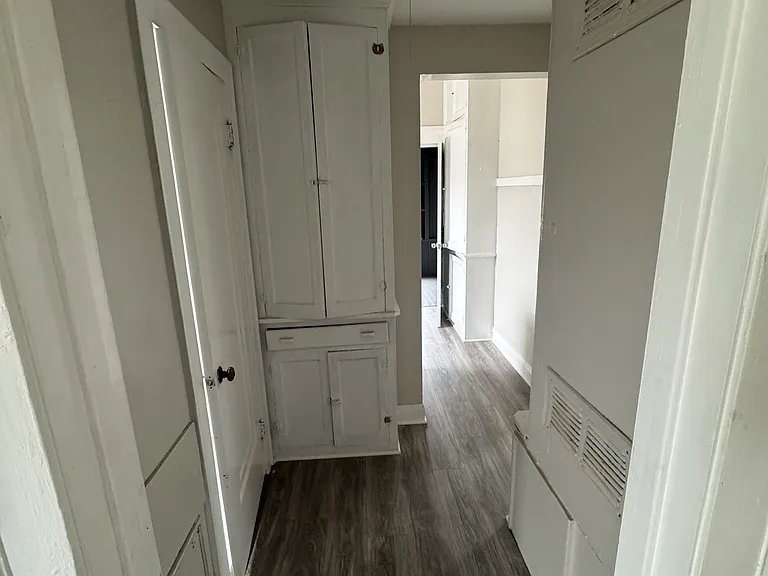 7250 S Langley Ave #2R — Photo 7