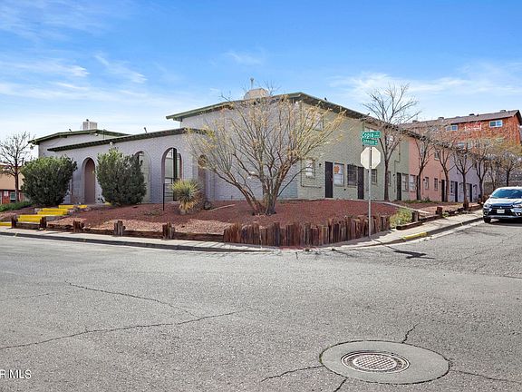 3rd image of 4905 N Copia St