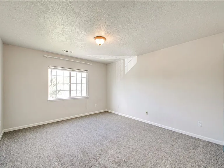 1875 W Nez Perce St — Photo 22