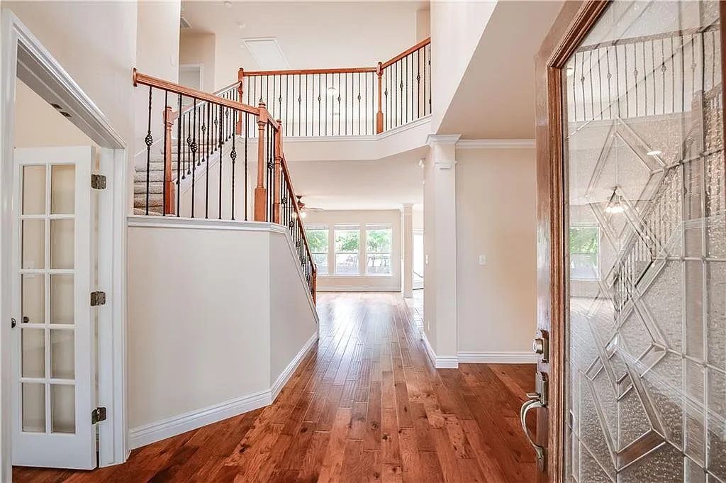 5 bed, 3.5 bath, 3132 sqft, $3,100 — Photo 4