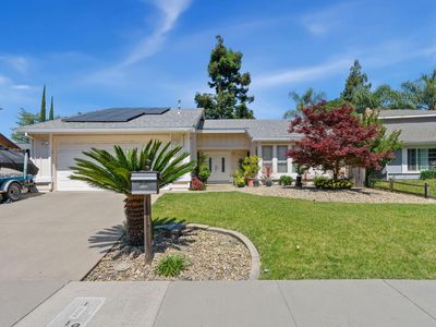 2049 Las Coches Way, Sacramento, CA, 95833
