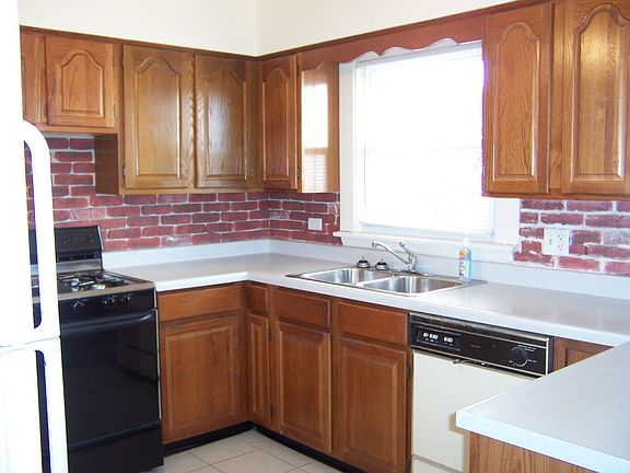 3rd image of 1251 Arbor Ave