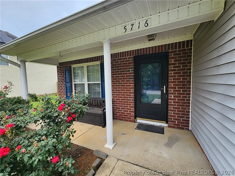 5716 Scarecrow Ct — Photo 3