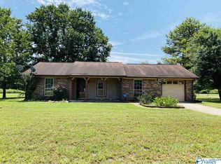 214 Oconee Dr, Huntsville, AL 35811