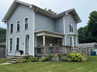 300 9th St, Mendota, IL 61342