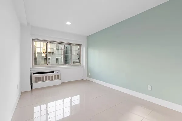 Rented by Corcoran | media 3