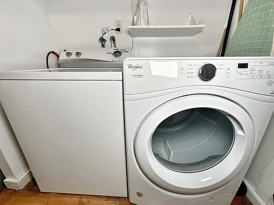 Rented by Corcoran | media 12