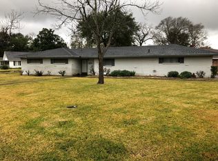 1404 Ithaca Ave, Nederland, TX 77627