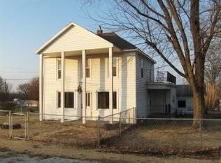 815 E Broadway St, El Dorado Springs, MO 64744