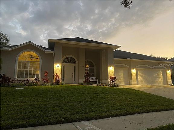 2nd image of 7802 Bardmoor Hill Cir