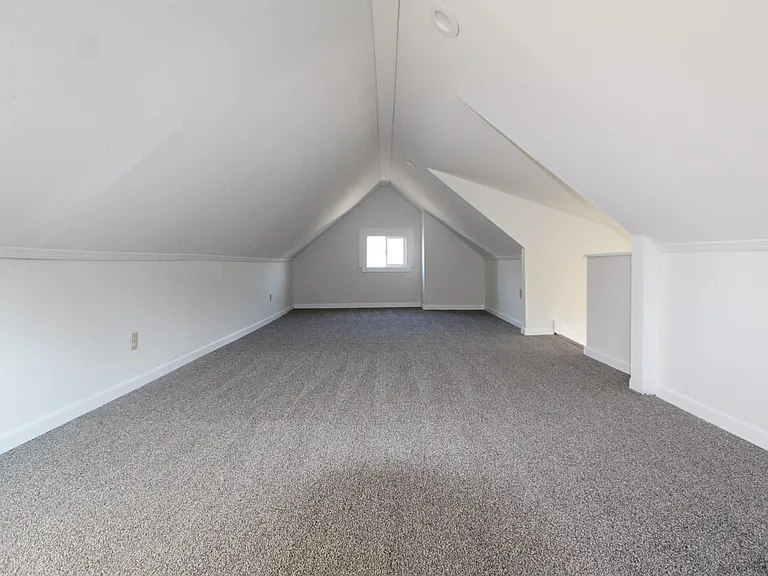 11920 Browning Ave — Photo 18