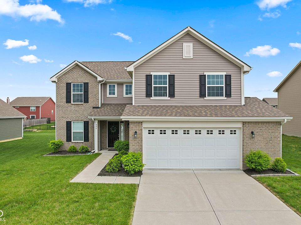 1st image of 996 Maple Stone Dr