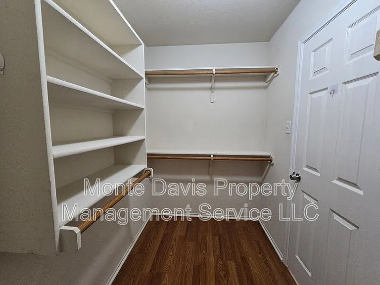 14309 Ballycastle Trl — Photo 21
